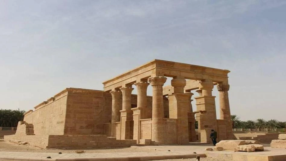 Temple of Hibis Kharga Oasis egypt travel booking